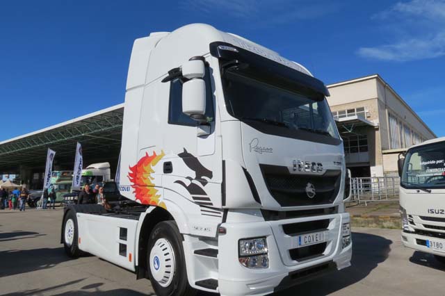 La concesión IVECO en Cantabria COVEY ha revivido el Troner con esta edición del Stralis Hiway.